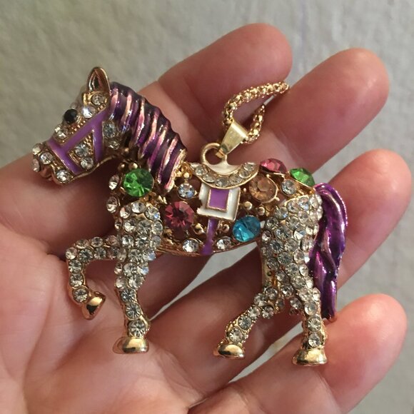 Purple Rhinestone Painted Pony Costume Jewelry Necklace NEW   Box1 - Picture 1 of 3